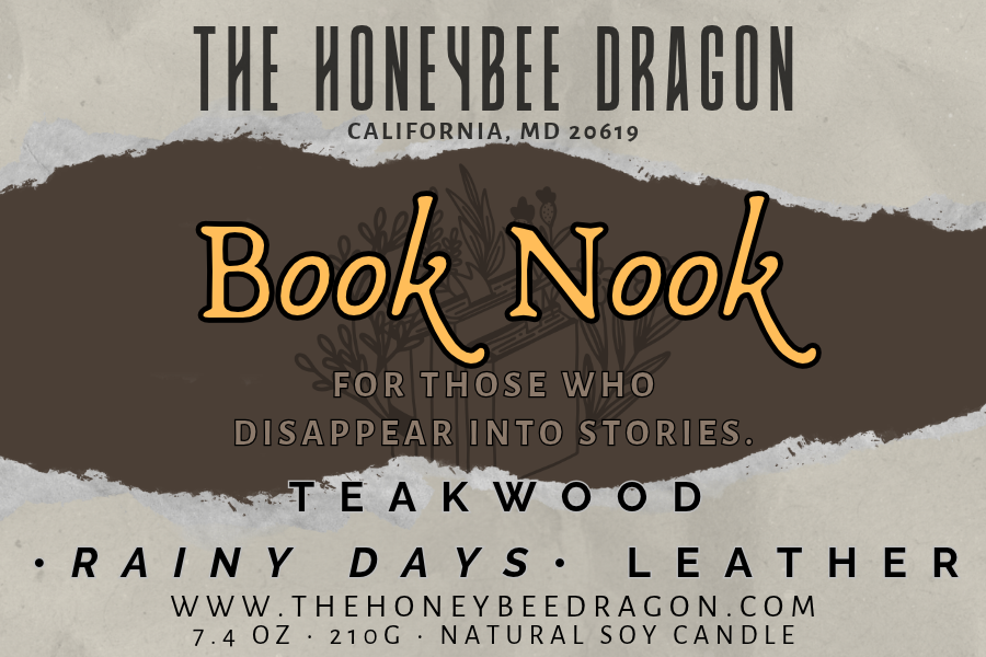 Book Nook | Teakwood, Rainy Days & Leather